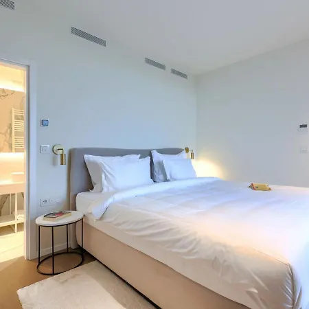 Dom wakacyjny Semi-detached Crveni Vrh By Interhome *